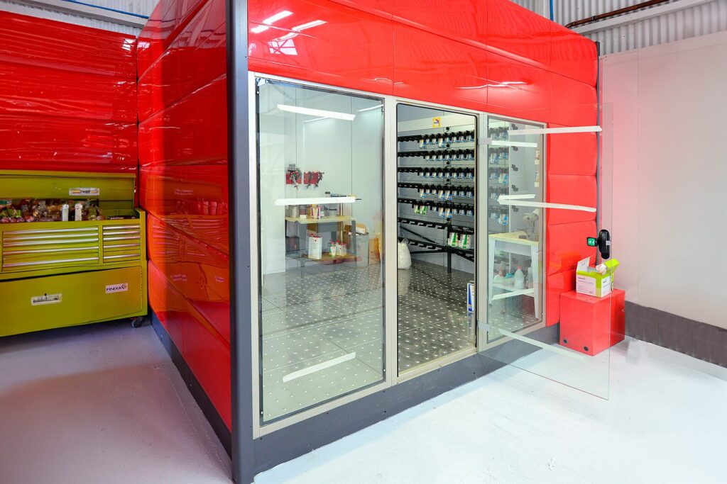 PAINT MIXING ROOM – M4